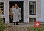 Image Adolf Hitler visites son enfance l'école Fischlham Autriche, 1938, de la seconde 53 séquences d'archives historiques vidéo 65675048103