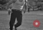 Immagine di Gli atleti olimpici nella formazione 1936 Elstal Wustermark Germania, 1936, secondo 35 filmato di repertorio 65675048118