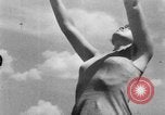 Immagine di A calisthenics 1936 Olimpiadi cerimonia di apertura Berlino Germania, 1936, secondo 26 filmato di repertorio 65675048120
