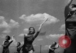 Immagine di A calisthenics 1936 Olimpiadi cerimonia di apertura Berlino Germania, 1936, secondo 35 filmato di repertorio 65675048120