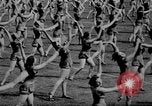 Immagine di A calisthenics 1936 Olimpiadi cerimonia di apertura Berlino Germania, 1936, secondo 56 filmato di repertorio 65675048120