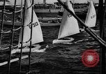 Immagine di Adolf Hitler osserva 1936 Olimpiadi regata Berlino Germania, 1936, secondo 49 filmato di repertorio 65675048121