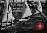Immagine di Adolf Hitler osserva 1936 Olimpiadi regata Berlino Germania, 1936, secondo 50 filmato di repertorio 65675048121
