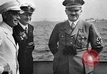 Immagine di Adolf Hitler osserva 1936 Olimpiadi regata Berlino Germania, 1936, secondo 58 filmato di repertorio 65675048121