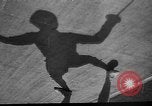 Standbild Fechten Veranstaltungen 1936 Olympics Berlin Deutschland, 1936, aus Sekunde 11 historischem Filmmaterial Videoclip 65675048123