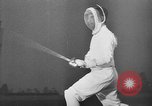 Standbild Fechten Veranstaltungen 1936 Olympics Berlin Deutschland, 1936, aus Sekunde 43 historischem Filmmaterial Videoclip 65675048123