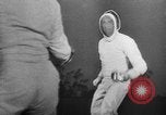 Standbild Fechten Veranstaltungen 1936 Olympics Berlin Deutschland, 1936, aus Sekunde 50 historischem Filmmaterial Videoclip 65675048123