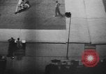Standbild Griechisch-römischen Ringkampf in 1936 Olympics Berlin Deutschland, 1936, aus Sekunde 15 historischem Filmmaterial Videoclip 65675048124
