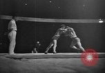 Standbild Griechisch-römischen Ringkampf in 1936 Olympics Berlin Deutschland, 1936, aus Sekunde 38 historischem Filmmaterial Videoclip 65675048124