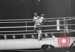 Standbild Schwergewicht Boxen in der Olympischen Spiele von 1936 Berlin Deutschland, 1936, aus Sekunde 20 historischem Filmmaterial Videoclip 65675048125