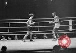 Standbild Schwergewicht Boxen in der Olympischen Spiele von 1936 Berlin Deutschland, 1936, aus Sekunde 24 historischem Filmmaterial Videoclip 65675048125