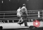 Standbild Schwergewicht Boxen in der Olympischen Spiele von 1936 Berlin Deutschland, 1936, aus Sekunde 29 historischem Filmmaterial Videoclip 65675048125