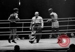 Standbild Schwergewicht Boxen in der Olympischen Spiele von 1936 Berlin Deutschland, 1936, aus Sekunde 36 historischem Filmmaterial Videoclip 65675048125