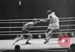 Standbild Schwergewicht Boxen in der Olympischen Spiele von 1936 Berlin Deutschland, 1936, aus Sekunde 37 historischem Filmmaterial Videoclip 65675048125