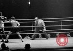 Standbild Schwergewicht Boxen in der Olympischen Spiele von 1936 Berlin Deutschland, 1936, aus Sekunde 40 historischem Filmmaterial Videoclip 65675048125