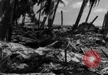 Standbild amerikanischen Marines Tarawa Gilbert Inseln, 1943, aus Sekunde 18 historischem Filmmaterial Videoclip 65675048149