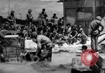 Standbild amerikanischen Marines Tarawa Gilbert Inseln, 1943, aus Sekunde 45 historischem Filmmaterial Videoclip 65675048149