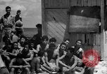 Standbild amerikanischen Marines Tarawa Gilbert Inseln, 1943, aus Sekunde 57 historischem Filmmaterial Videoclip 65675048149