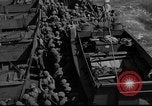 Immagine di Stati Uniti Marines Teatro pacifico, 1943, secondo 5 filmato di repertorio 65675048159