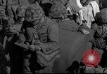 Immagine di Stati Uniti Marines Teatro pacifico, 1943, secondo 42 filmato di repertorio 65675048159