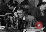 Standbild Howard Hughes Untersuchung der Kriegsgewinne United States USA, 1947, aus Sekunde 8 historischem Filmmaterial Videoclip 65675048187