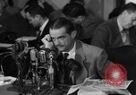 Standbild Howard Hughes Untersuchung der Kriegsgewinne United States USA, 1947, aus Sekunde 12 historischem Filmmaterial Videoclip 65675048187