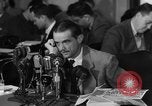 Standbild Howard Hughes Untersuchung der Kriegsgewinne United States USA, 1947, aus Sekunde 14 historischem Filmmaterial Videoclip 65675048187