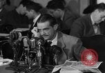 Standbild Howard Hughes Untersuchung der Kriegsgewinne United States USA, 1947, aus Sekunde 21 historischem Filmmaterial Videoclip 65675048187
