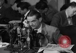 Standbild Howard Hughes Untersuchung der Kriegsgewinne United States USA, 1947, aus Sekunde 23 historischem Filmmaterial Videoclip 65675048187
