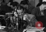 Standbild Howard Hughes Untersuchung der Kriegsgewinne United States USA, 1947, aus Sekunde 24 historischem Filmmaterial Videoclip 65675048187