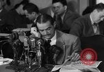 Standbild Howard Hughes Untersuchung der Kriegsgewinne United States USA, 1947, aus Sekunde 27 historischem Filmmaterial Videoclip 65675048187