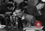 Standbild Howard Hughes Untersuchung der Kriegsgewinne United States USA, 1947, aus Sekunde 35 historischem Filmmaterial Videoclip 65675048187