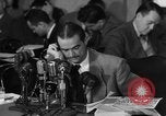 Standbild Howard Hughes Untersuchung der Kriegsgewinne United States USA, 1947, aus Sekunde 46 historischem Filmmaterial Videoclip 65675048187