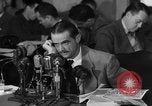 Standbild Howard Hughes Untersuchung der Kriegsgewinne United States USA, 1947, aus Sekunde 53 historischem Filmmaterial Videoclip 65675048187