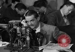 Standbild Howard Hughes Untersuchung der Kriegsgewinne United States USA, 1947, aus Sekunde 55 historischem Filmmaterial Videoclip 65675048187