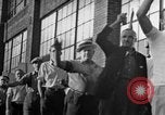 Standbild Von der Union gesponserte Reenactment über 1939 Tool and die Makers Union Streik Gegen General Motors Detroit Michigan USA, 1939, aus Sekunde 7 historischem Filmmaterial Videoclip 65675048193