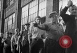 Standbild Von der Union gesponserte Reenactment über 1939 Tool and die Makers Union Streik Gegen General Motors Detroit Michigan USA, 1939, aus Sekunde 8 historischem Filmmaterial Videoclip 65675048193