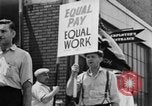 Standbild Von der Union gesponserte Reenactment über 1939 Tool and die Makers Union Streik Gegen General Motors Detroit Michigan USA, 1939, aus Sekunde 24 historischem Filmmaterial Videoclip 65675048193