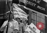 Standbild Von der Union gesponserte Reenactment über 1939 Tool and die Makers Union Streik Gegen General Motors Detroit Michigan USA, 1939, aus Sekunde 30 historischem Filmmaterial Videoclip 65675048193