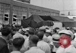 Standbild Von der Union gesponserte Reenactment über 1939 Tool and die Makers Union Streik Gegen General Motors Detroit Michigan USA, 1939, aus Sekunde 43 historischem Filmmaterial Videoclip 65675048193