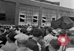 Standbild Von der Union gesponserte Reenactment über 1939 Tool and die Makers Union Streik Gegen General Motors Detroit Michigan USA, 1939, aus Sekunde 45 historischem Filmmaterial Videoclip 65675048193