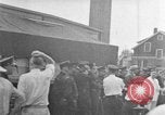 Standbild Von der Union gesponserte Reenactment über 1939 Tool and die Makers Union Streik Gegen General Motors Detroit Michigan USA, 1939, aus Sekunde 61 historischem Filmmaterial Videoclip 65675048193