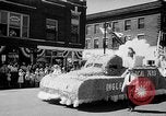 Image Labour Day Parade Princeton Indiana USA, 1947, de la seconde 4 séquences d'archives historiques vidéo 65675048196