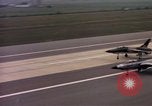 Image F 105D'AÉRONEFS Goldsboro North Carolina USA, 1966, de la seconde 42 séquences d'archives historiques vidéo 65675048197
