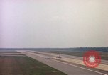 Image F 105D'AÉRONEFS Goldsboro North Carolina USA, 1966, de la seconde 48 séquences d'archives historiques vidéo 65675048197