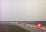 Image F 105D'AÉRONEFS Goldsboro North Carolina USA, 1966, de la seconde 52 séquences d'archives historiques vidéo 65675048197