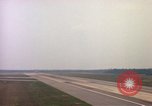 Image F 105D'AÉRONEFS Goldsboro North Carolina USA, 1966, de la seconde 55 séquences d'archives historiques vidéo 65675048197