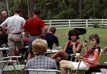 Standbild Garten Grill Goldsboro North Carolina USA, 1966, aus Sekunde 26 historischem Filmmaterial Videoclip 65675048198