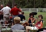 Standbild Garten Grill Goldsboro North Carolina USA, 1966, aus Sekunde 27 historischem Filmmaterial Videoclip 65675048198