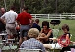 Standbild Garten Grill Goldsboro North Carolina USA, 1966, aus Sekunde 37 historischem Filmmaterial Videoclip 65675048198